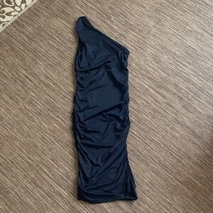 Elegant Black One-Shoulder Dress